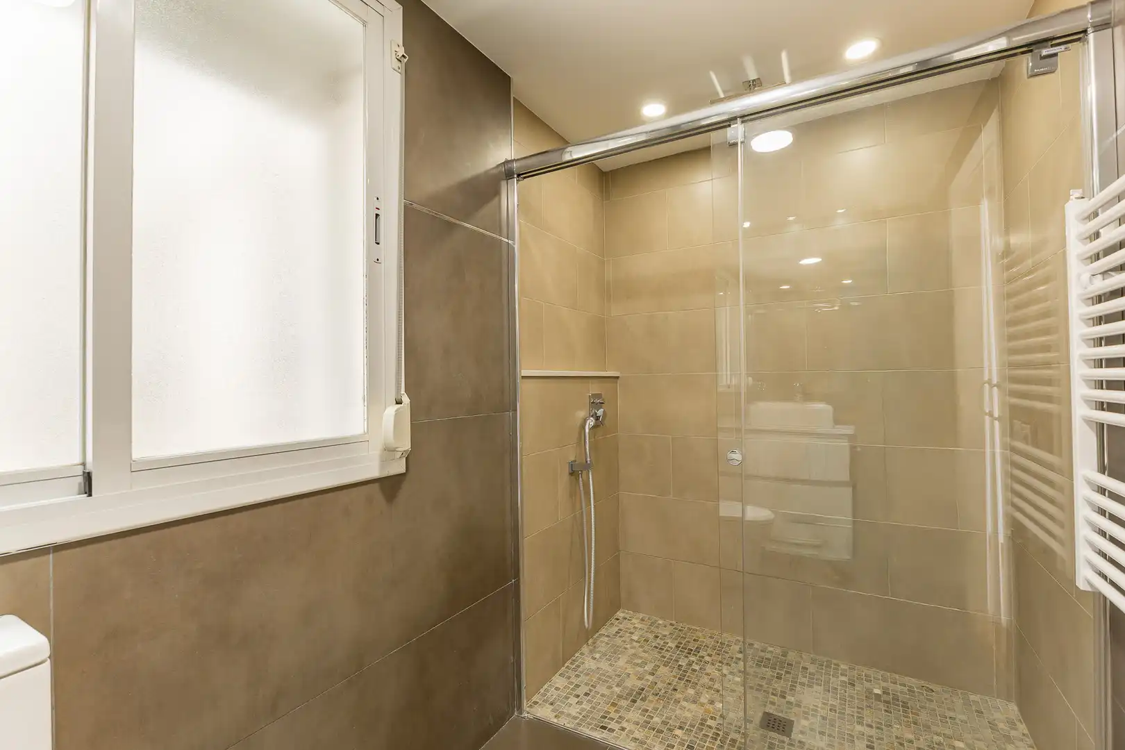 Baño de Piso en venta en Molins de Rei con Aire acondicionado, Calefacción y Parquet