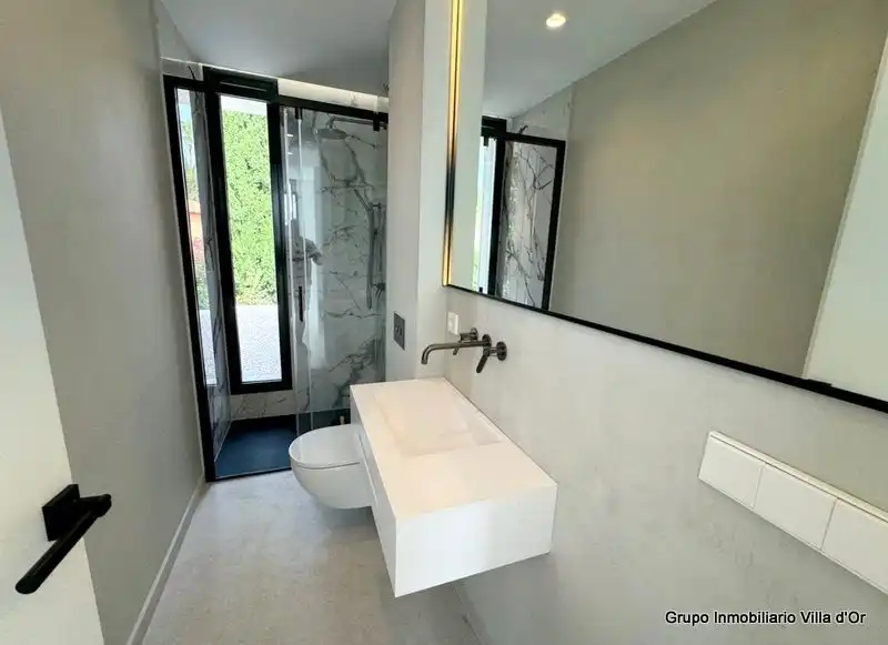 Bathroom of Houses for sale in Dénia  with Air Conditioner, Heating and Private garden
