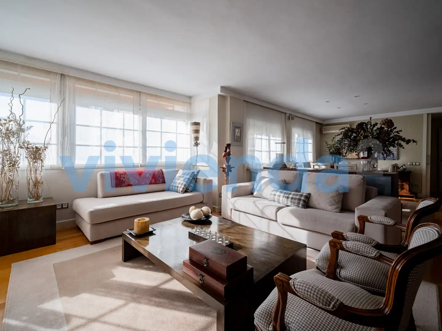 Living room of Flat for sale in  Madrid Capital  with Air Conditioner, Heating and Storage room