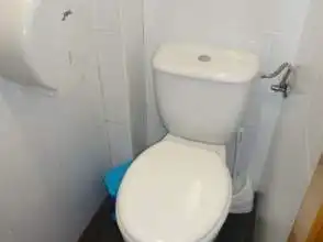 Badezimmer von Geschaftsraum zur Miete in Gijón  mit Möbliert