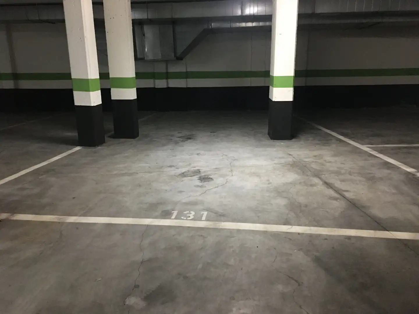Parkplatz von Garage zum Verkauf in Narón