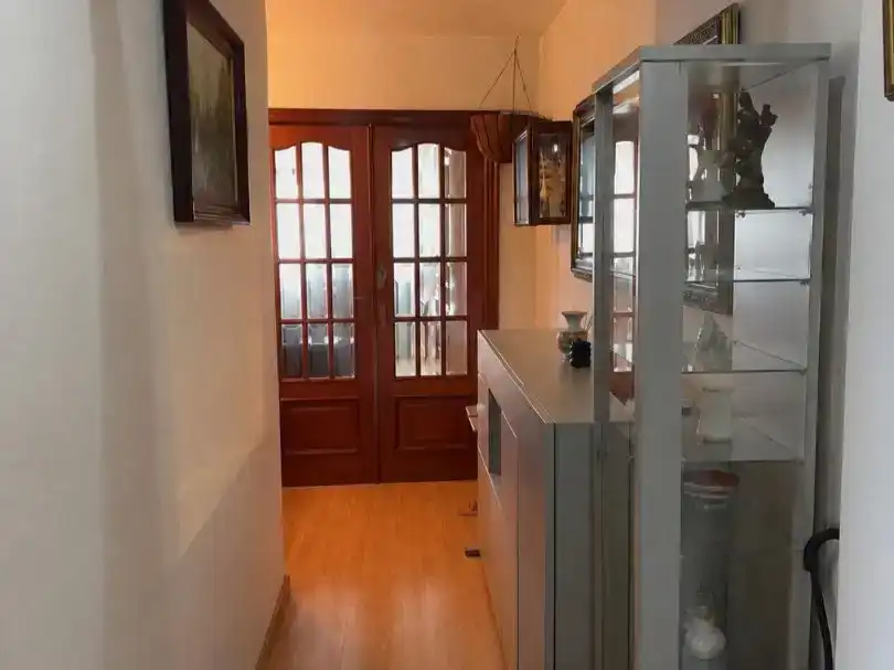 Piso en venta en Vigo  con Jardín privado, Trastero y Amueblado