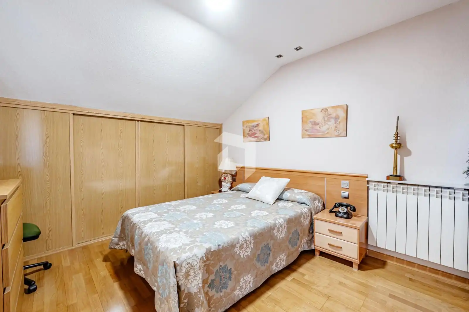 Habitación de Ático en venta en Pozuelo de Alarcón con Aire acondicionado, Calefacción y Terraza