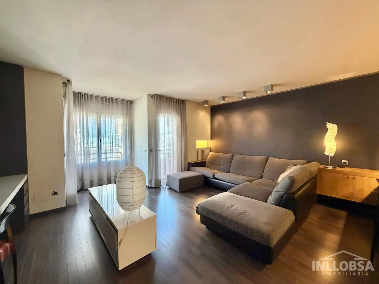 Sala de estar de Piso de alquiler en Manresa con Aire acondicionado, Calefacción y Parquet