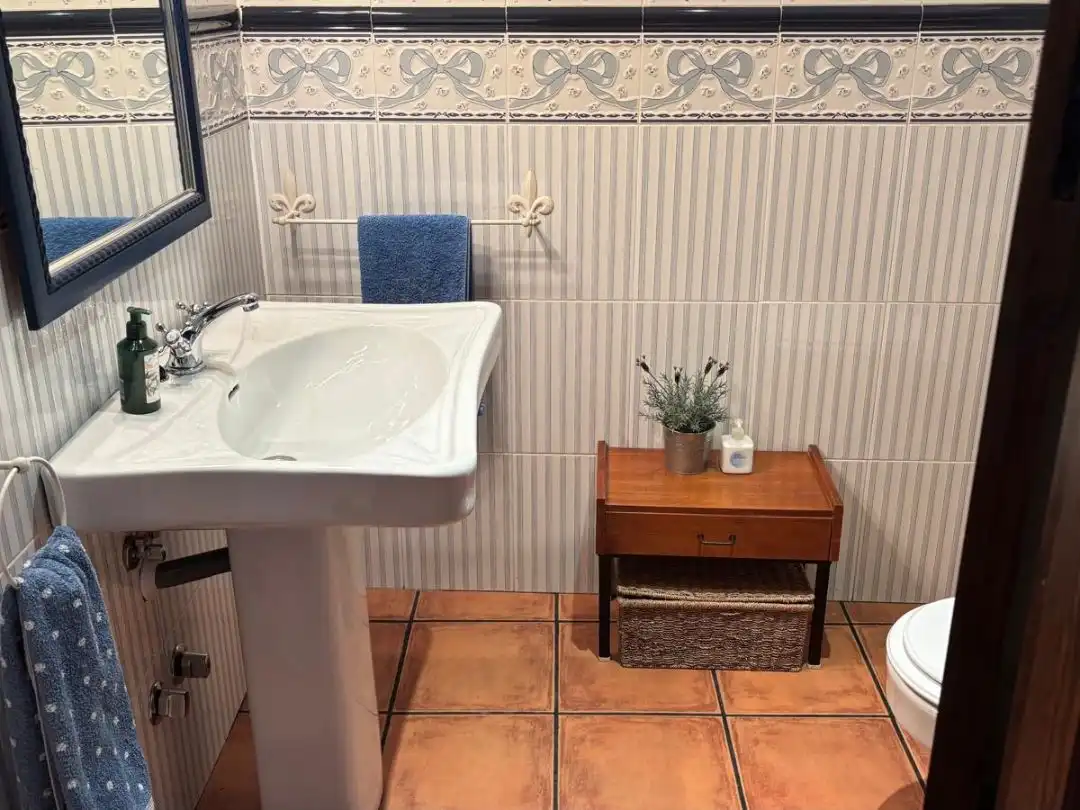 Bathroom of Houses for sale in Vianos, Albacete