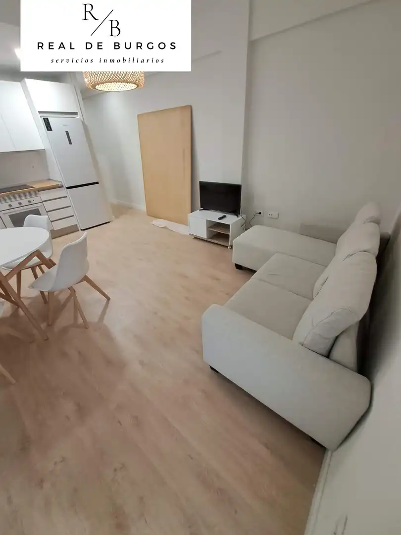 Living room of Flat for rent in Valladolid  with Heating and Furnished