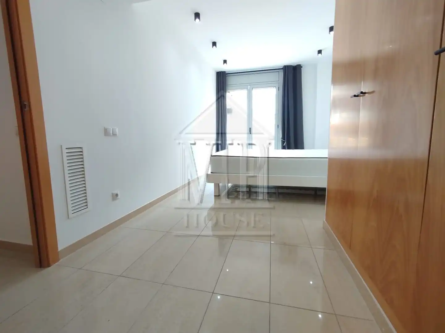 Bedroom of Flat for sale in Badalona  with Air Conditioner, Heating and Furnished