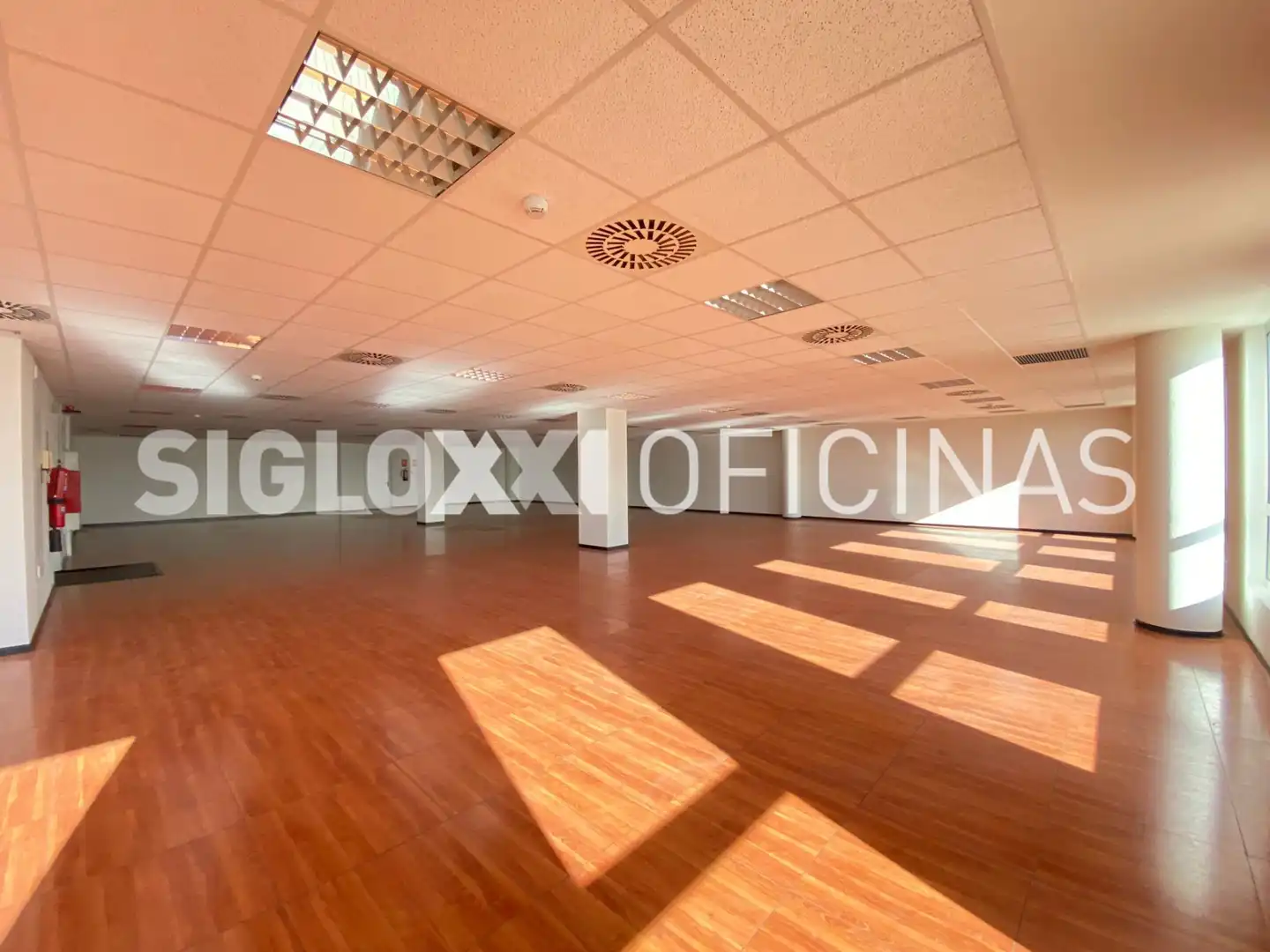 Oficina de lloguer a DE LA METAL.LURGIA, imagen 16
