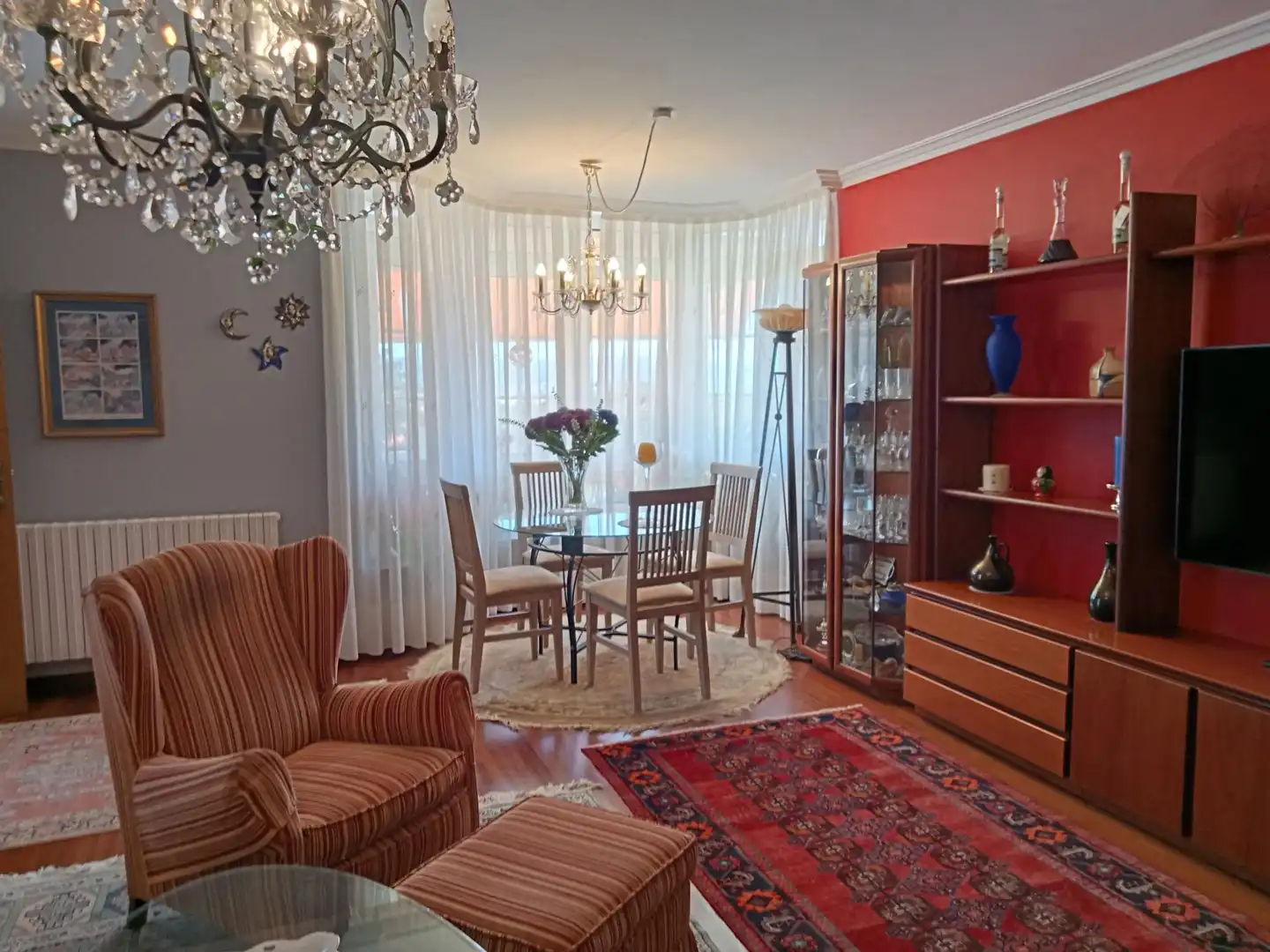 Comedor de Casa o chalet en venta en Vilagarcía de Arousa con Calefacción, Piscina y Balcón
