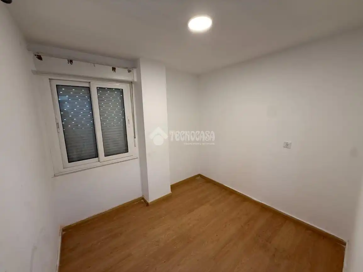 Habitación de Piso en venta en Gijón  con Calefacción