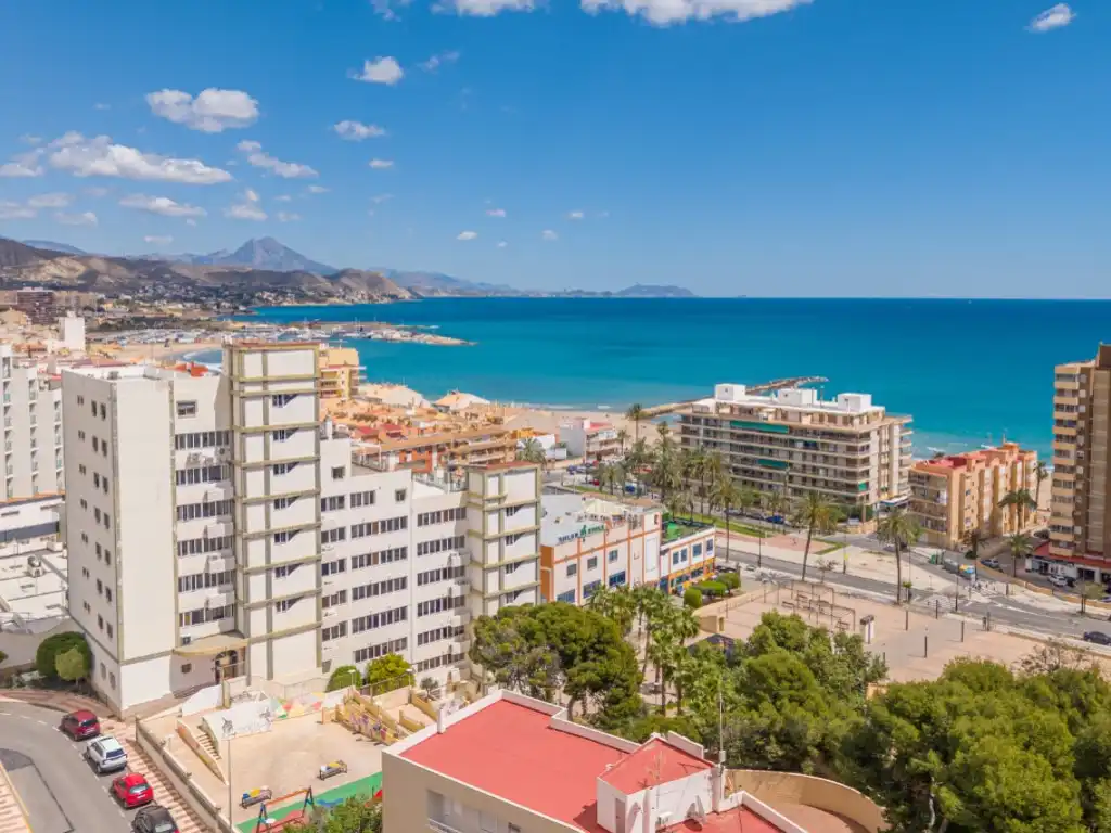 Exterior view of Ground floor for sale in El Campello  with Air Conditioner, Terrace and Swimming Pool