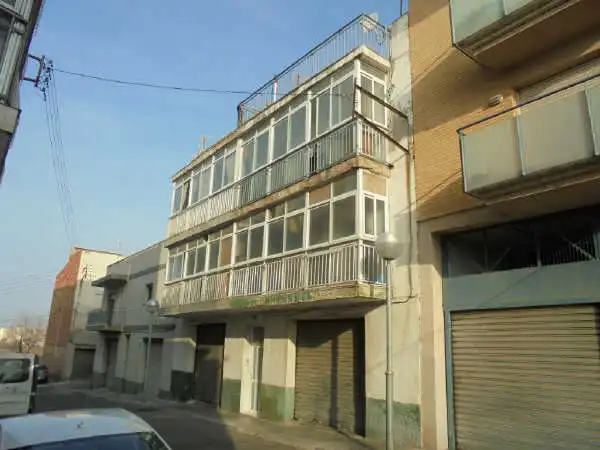 Appartement à vendre à UN