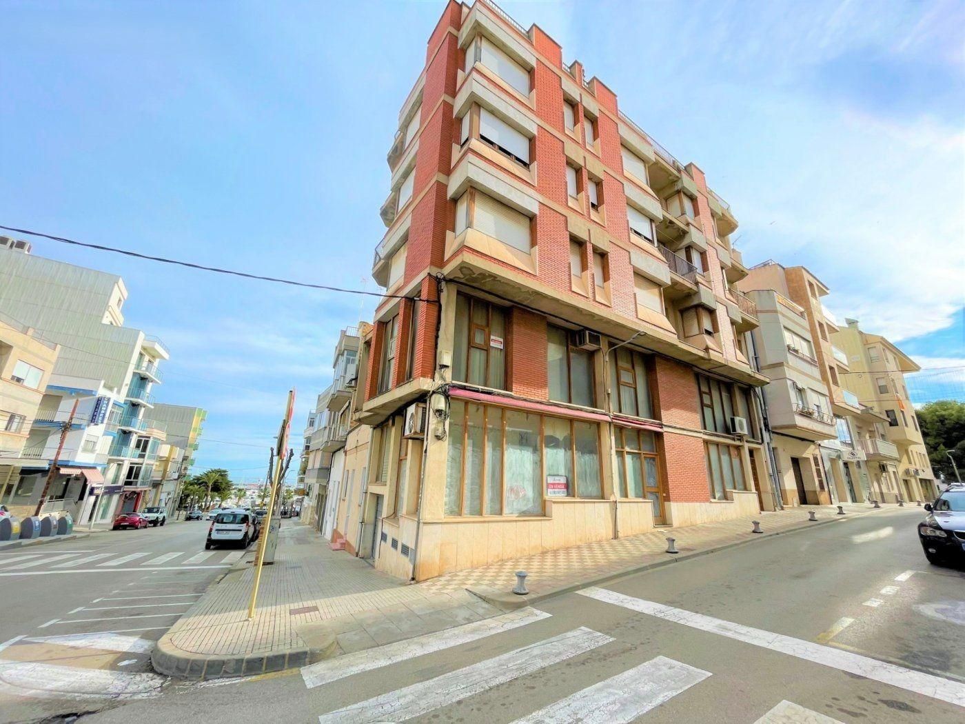 Exterior view of Premises for sale in Sant Carles de la Ràpita  with Air Conditioner