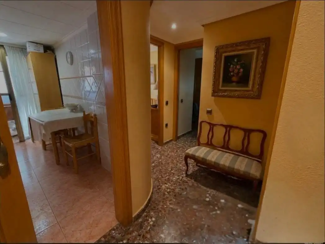 Flat for sale in Xirivella  with Air Conditioner, Furnished and Balcony