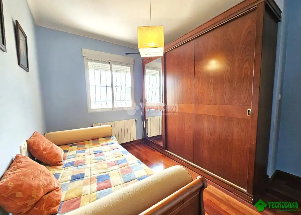 Casa adosada en venta en Pedanías - Extrarradio
