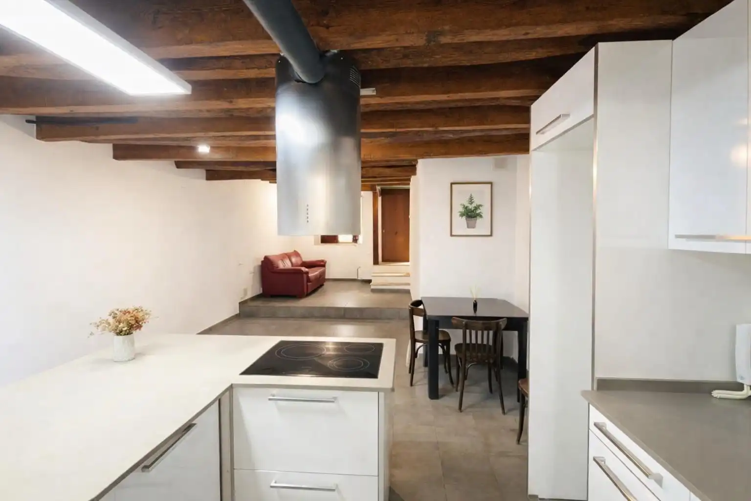 Cocina de Piso en venta en Vilanova i la Geltrú con Terraza, Amueblado y Balcón