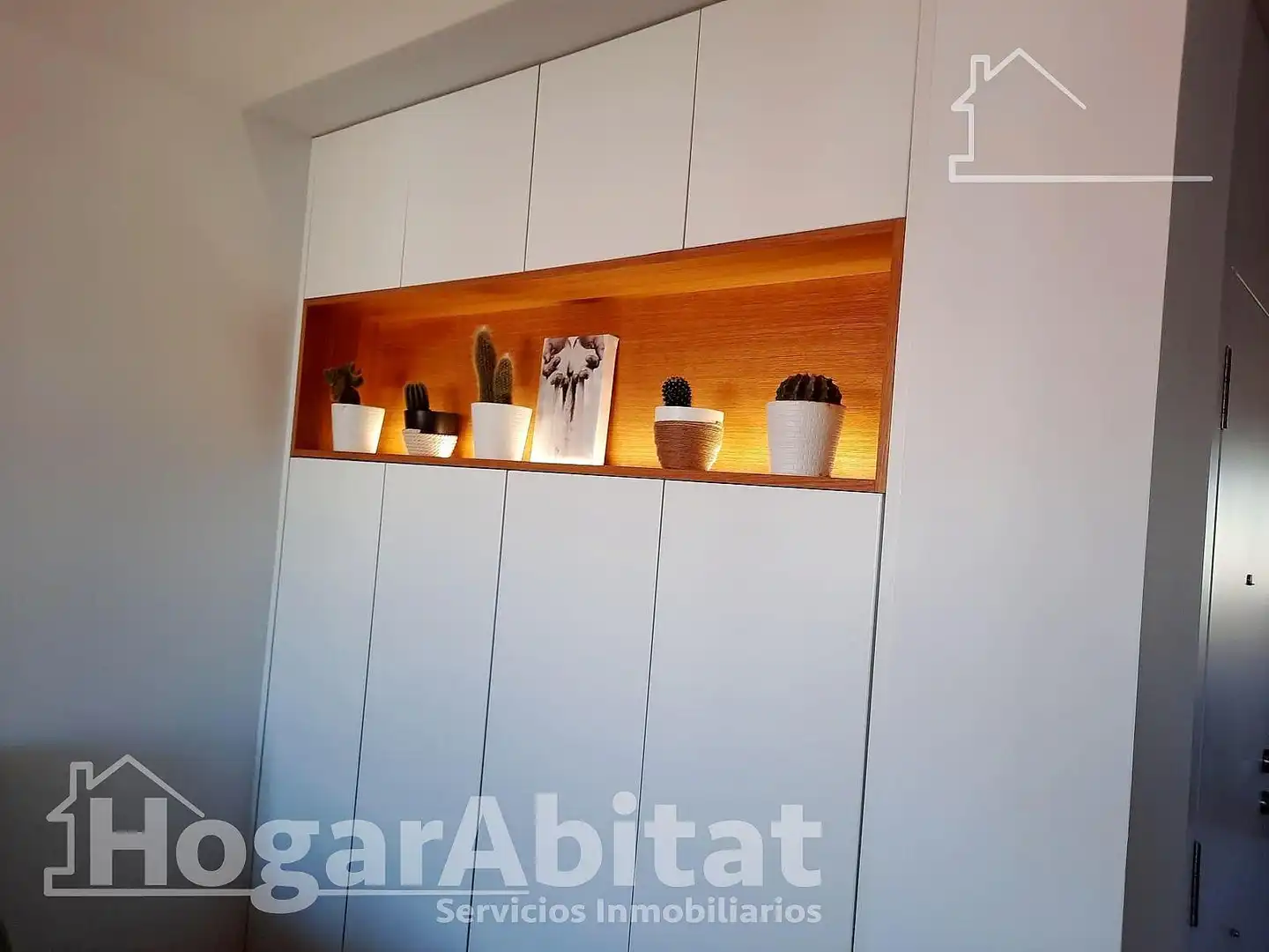 Bedroom of Flat for sale in Albal  with Air Conditioner, Parquet flooring and Balcony