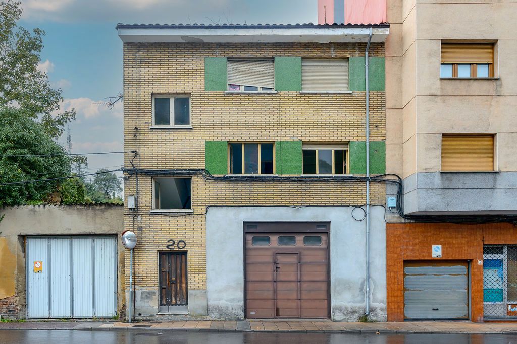 Pis en venda a C/ La Nozaleda, Sama