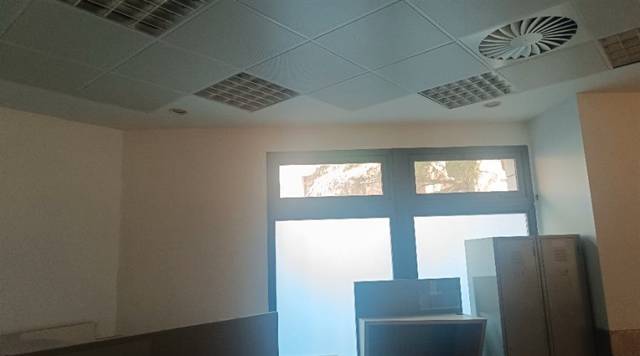 Local comercial en Venta en Calle Loreto en Casco Antiguo