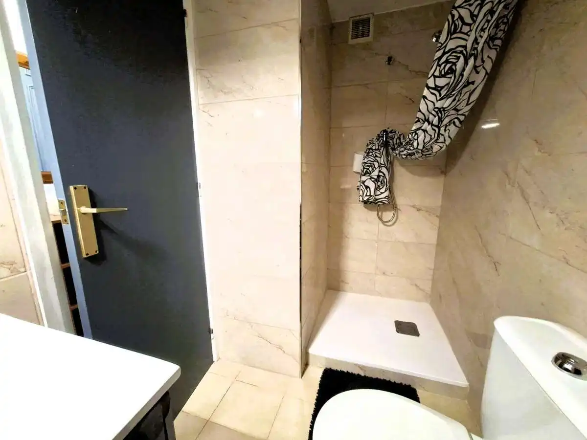 Bathroom of Apartments for sale in Roses