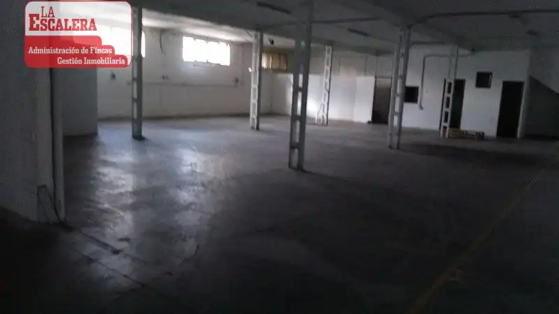 Industriegebäude zur Miete in Ibi