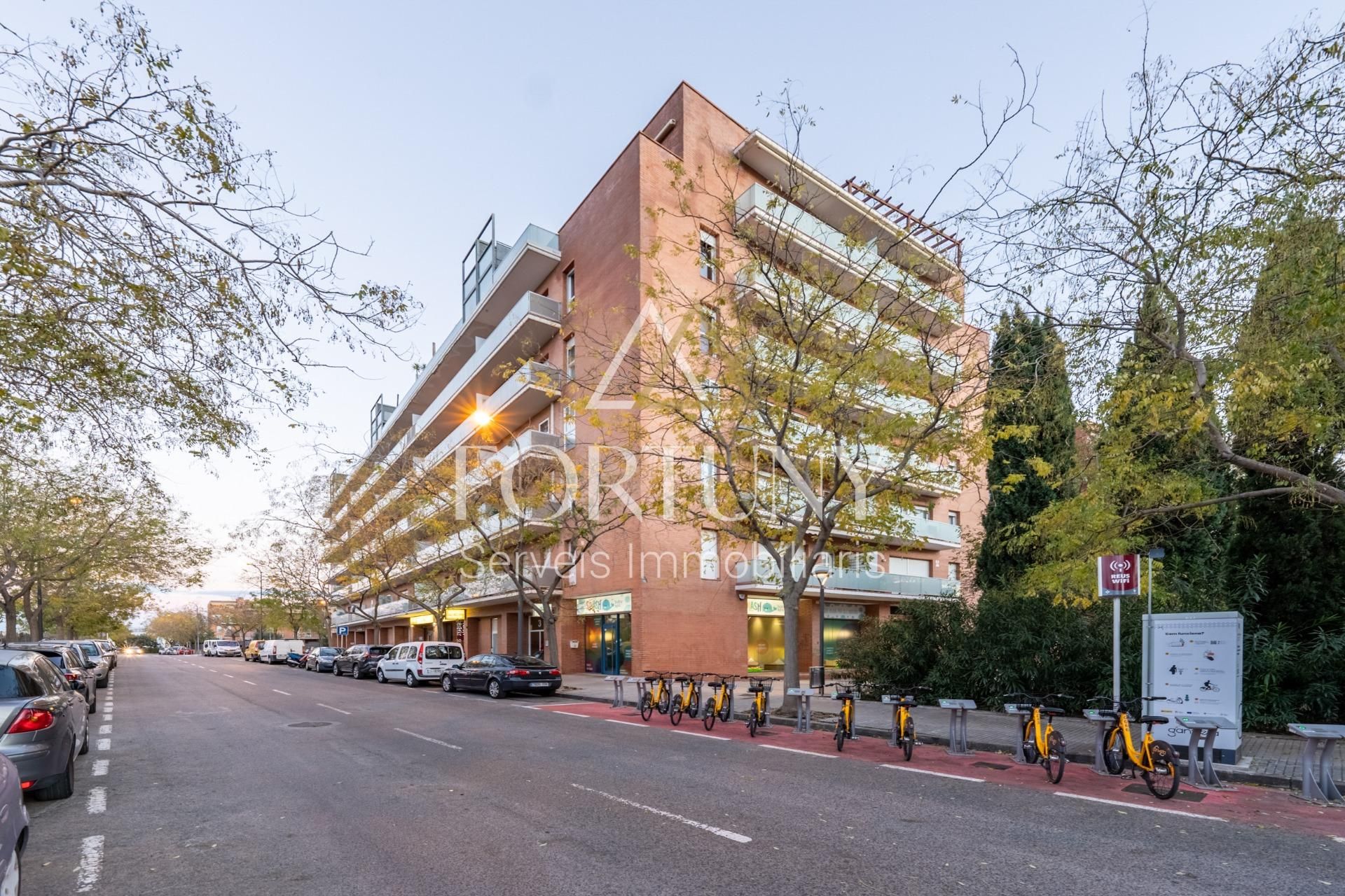 Flat for sale in Carrer MANRESA, 3, Llevant