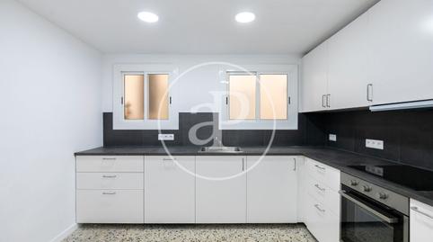 Foto 4 de Pis en venda a Carrer de Simancas, Les Roquetes,  Barcelona Capital