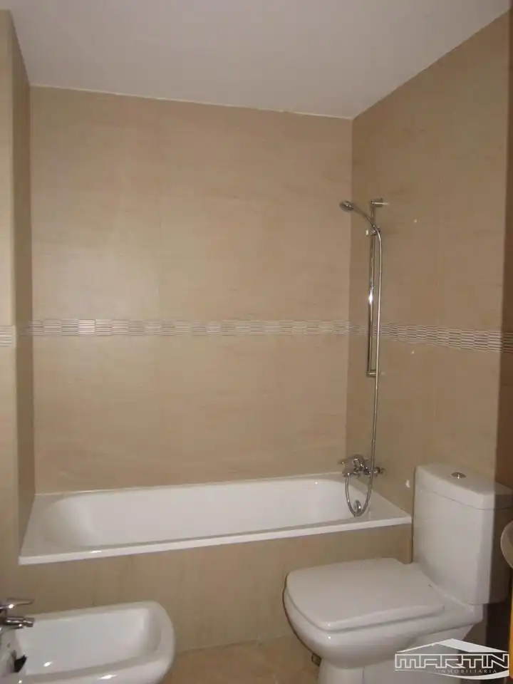 Piso en venta en De Luis Alberto De Cuenca, 70, El Valle