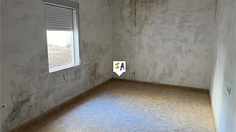 Foto 5 de Casa adosada en venta en Castillo de Locubín, Jaén