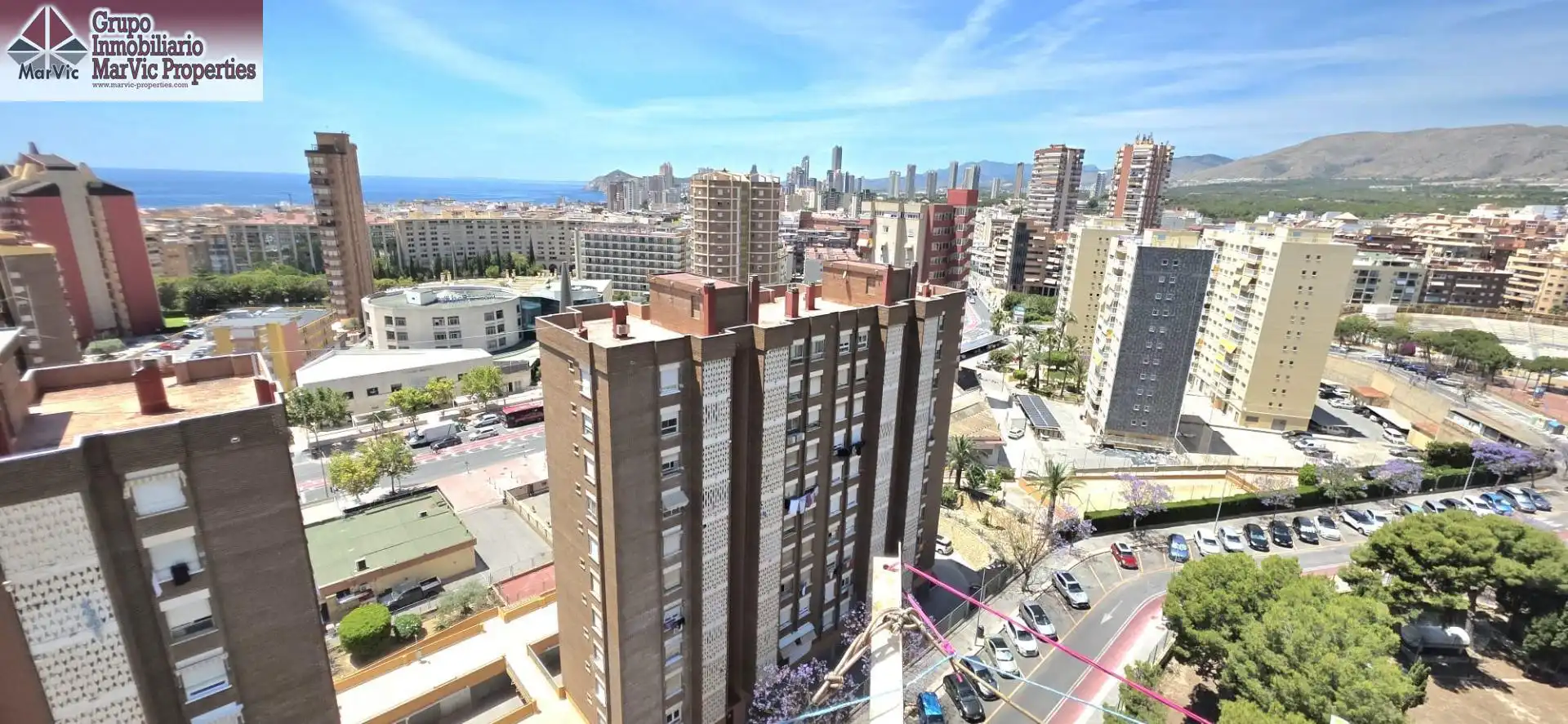 Vista exterior de Apartamento en venta en Benidorm con Aire acondicionado, Terraza y Amueblado