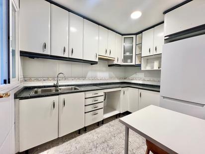 Kitchen of Flat for sale in Cornellà de Llobregat  with Air Conditioner and Balcony