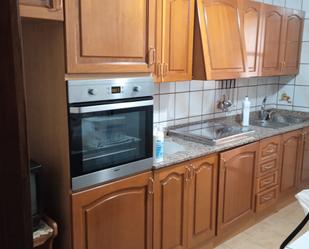 Cuina de Pis de lloguer en Elche / Elx amb Aire condicionat i Moblat