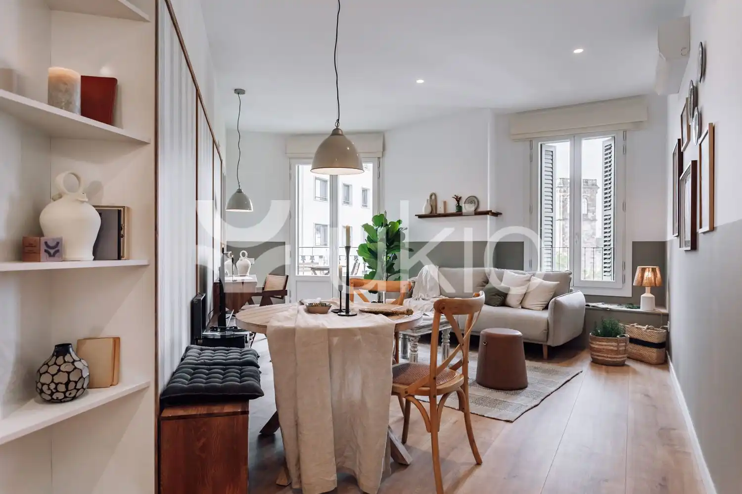 Appartement compact avec terrasse à louer à Gran Via de les Corts Catalanes, imagen 4