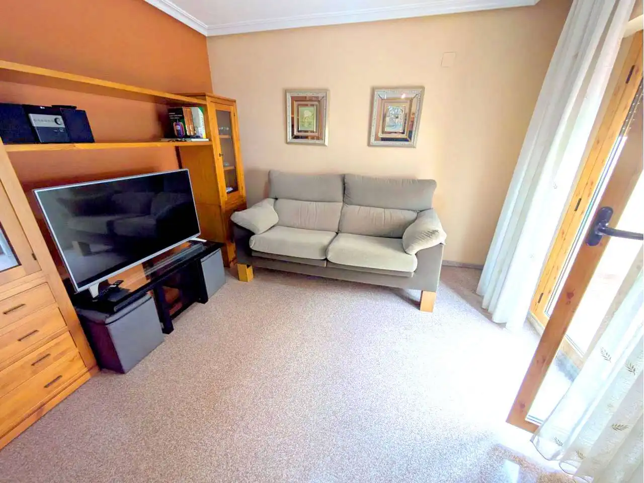 Sala de estar de Casa o chalet en venta en Petrer, Alicante