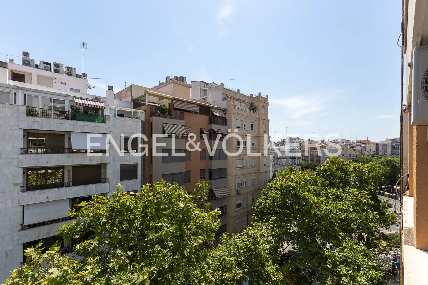 Vista exterior de Pis de lloguer en Valencia amb Aire condicionat, Calefacció i Moblat