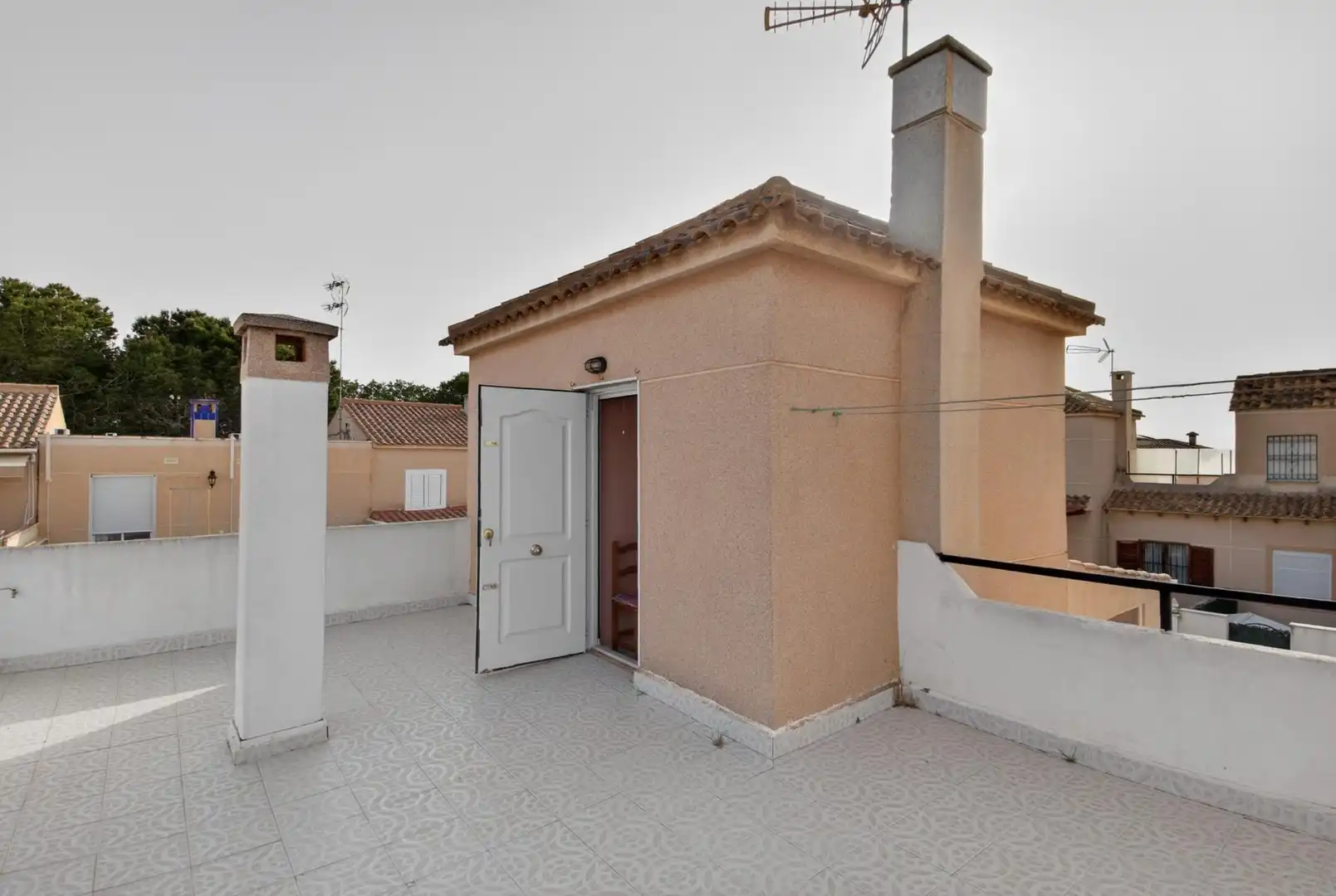Adosado con piscina en venta en Los Balcones - Los Altos, imagen 17