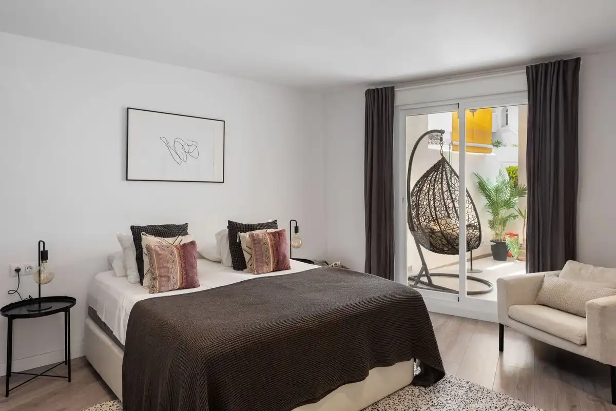Apartamento con piscina en venta en Nueva Andalucía, imagen 14