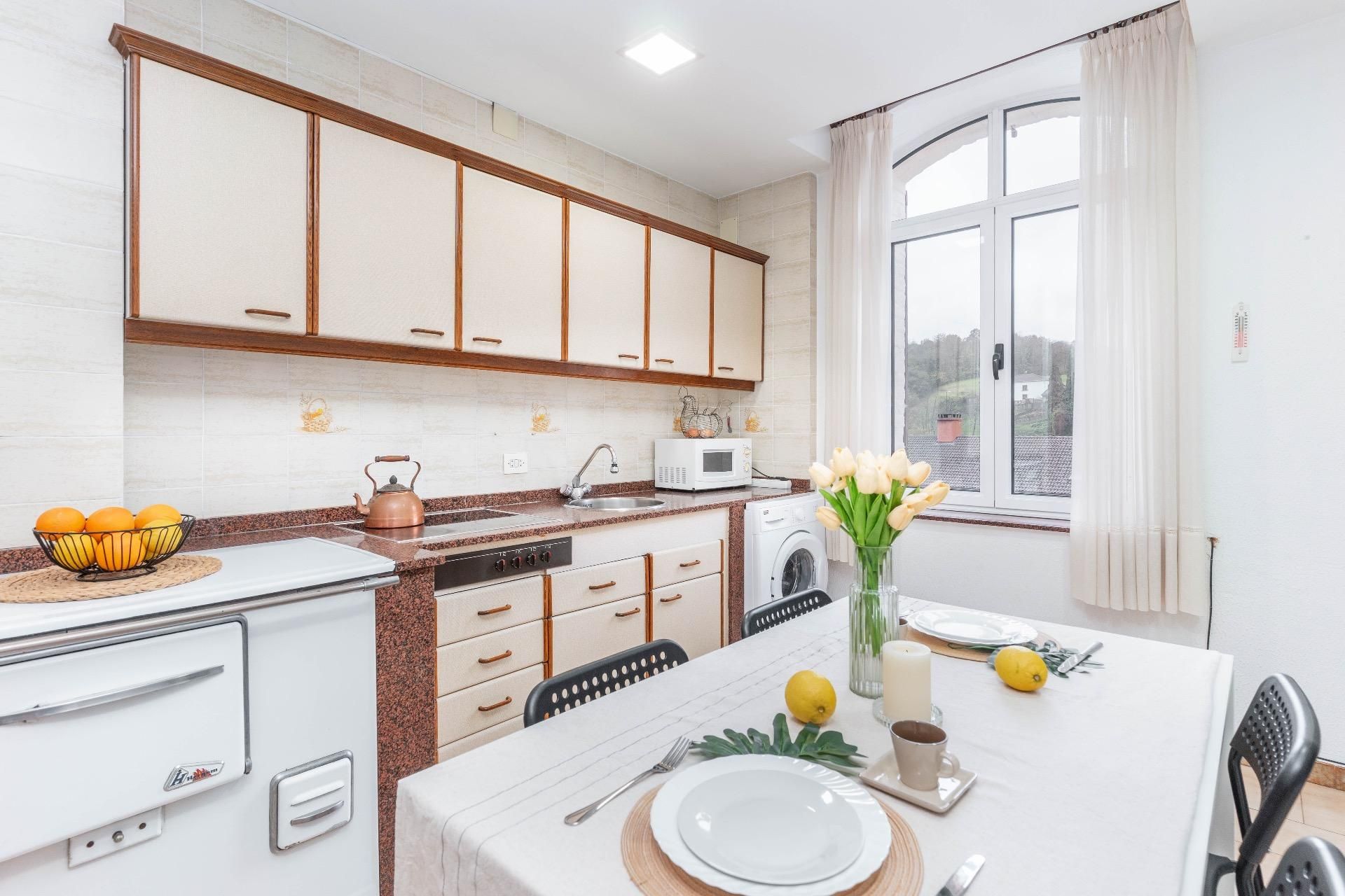 Cocina de Piso en venta en Siero con Trastero y Amueblado