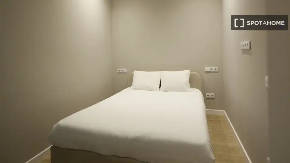 Flat with terrace to rent in Eixample, imagen 13