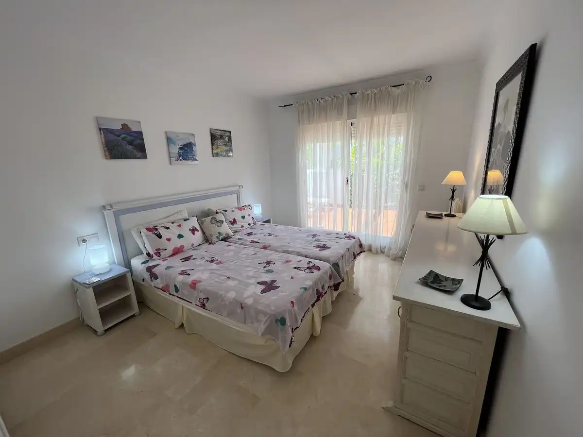 Habitación de Piso en venta en Marbella con Terraza, Trastero y Amueblado