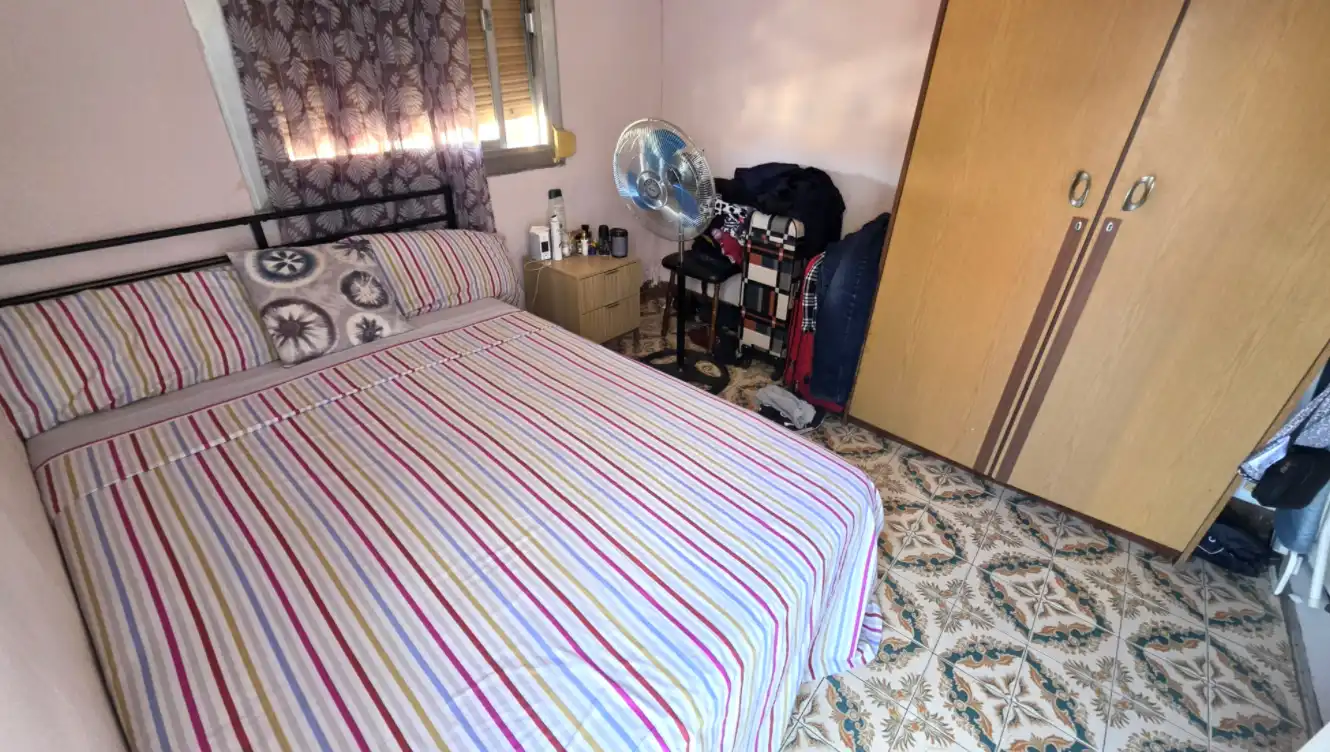 Habitación de Ático en venta en Barcelona con Calefacción y Terraza