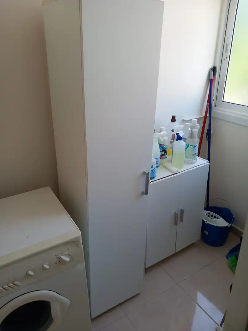 Baño de Piso de alquiler en La Línea de la Concepción con Amueblado, Horno y Lavadora