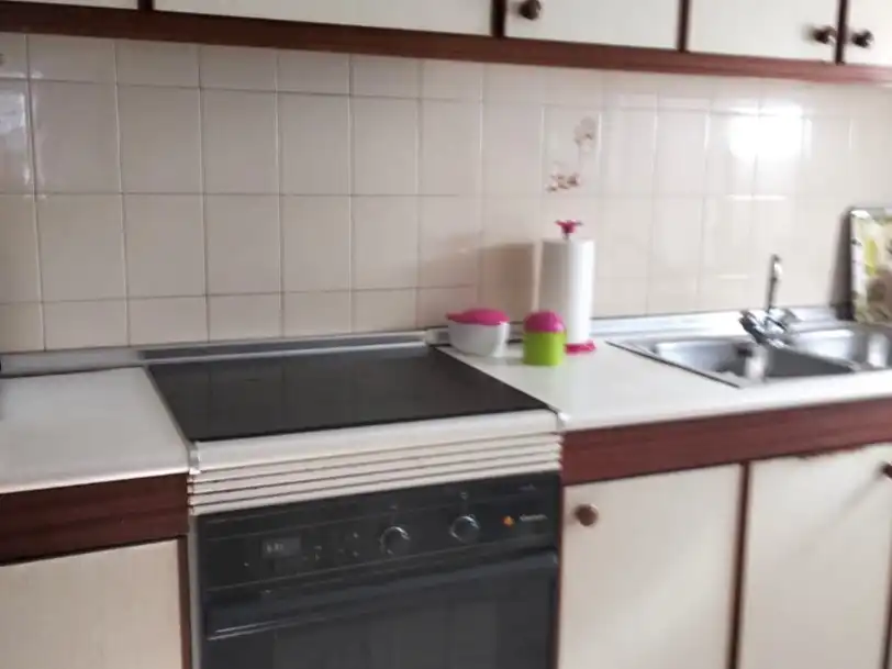Cuina de Pis en venda en Guardamar del Segura amb Terrassa i Balcó