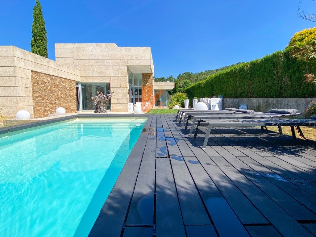 Swimming pool of House or chalet for sale in Ames  with Private garden, Terrace and Swimming Pool