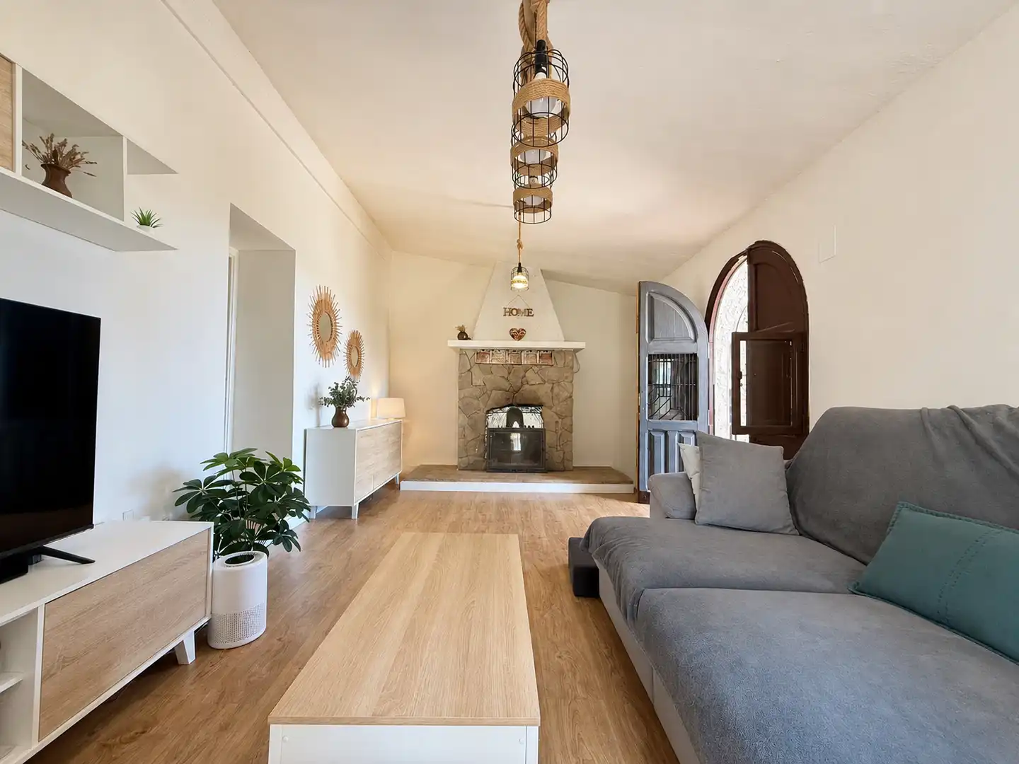 Sala de estar de Casa o chalet en venta en Godelleta con Aire acondicionado, Calefacción y Jardín privado