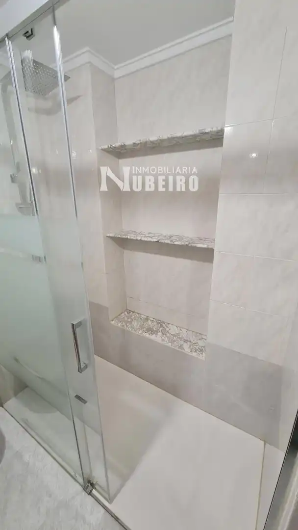 Bathroom of Flat for rent in Lugo  with Heating and Furnished