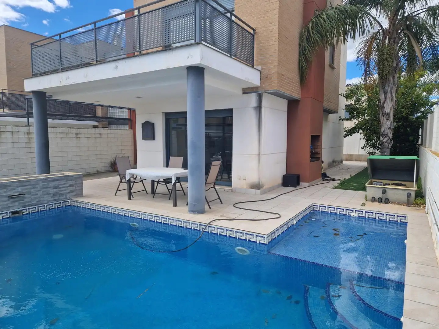 Casa adosada en venta en Núcleo Urbano