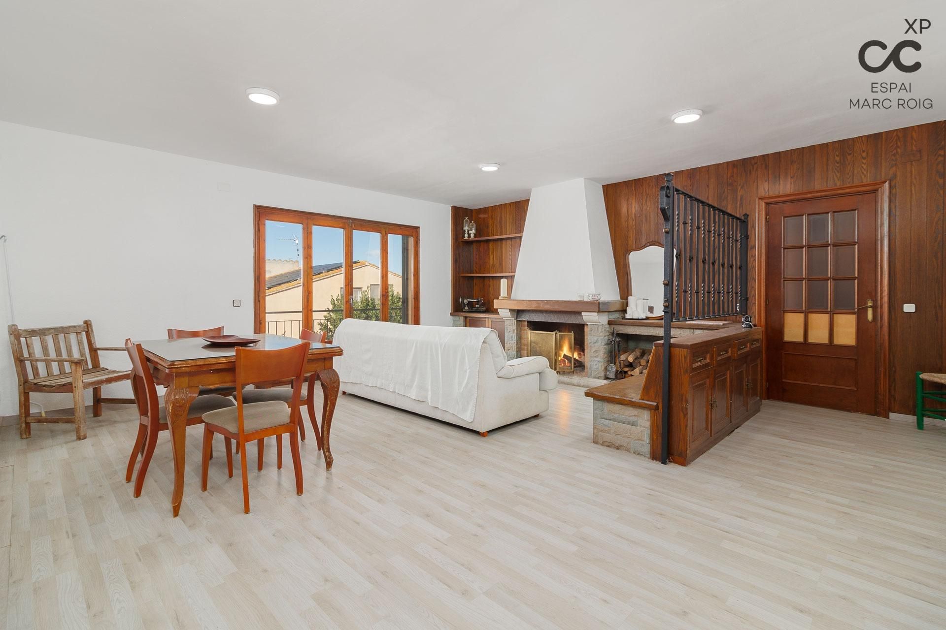 Sala de estar de Piso en venta en L'Armentera con Terraza y Balcón