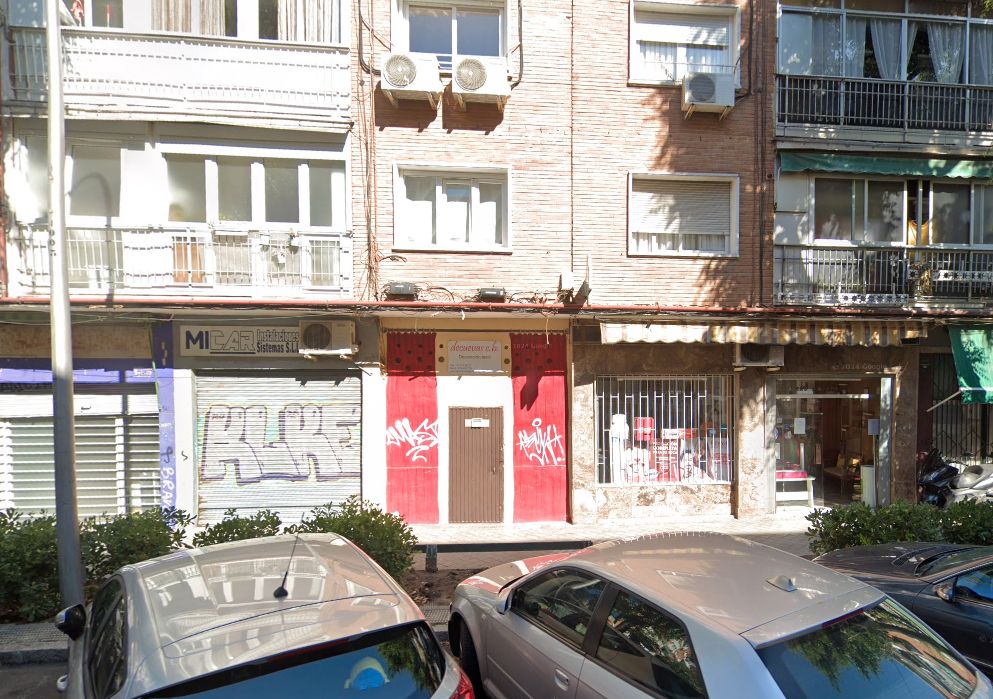 Exterior view of Premises for sale in  Madrid Capital  with Air Conditioner