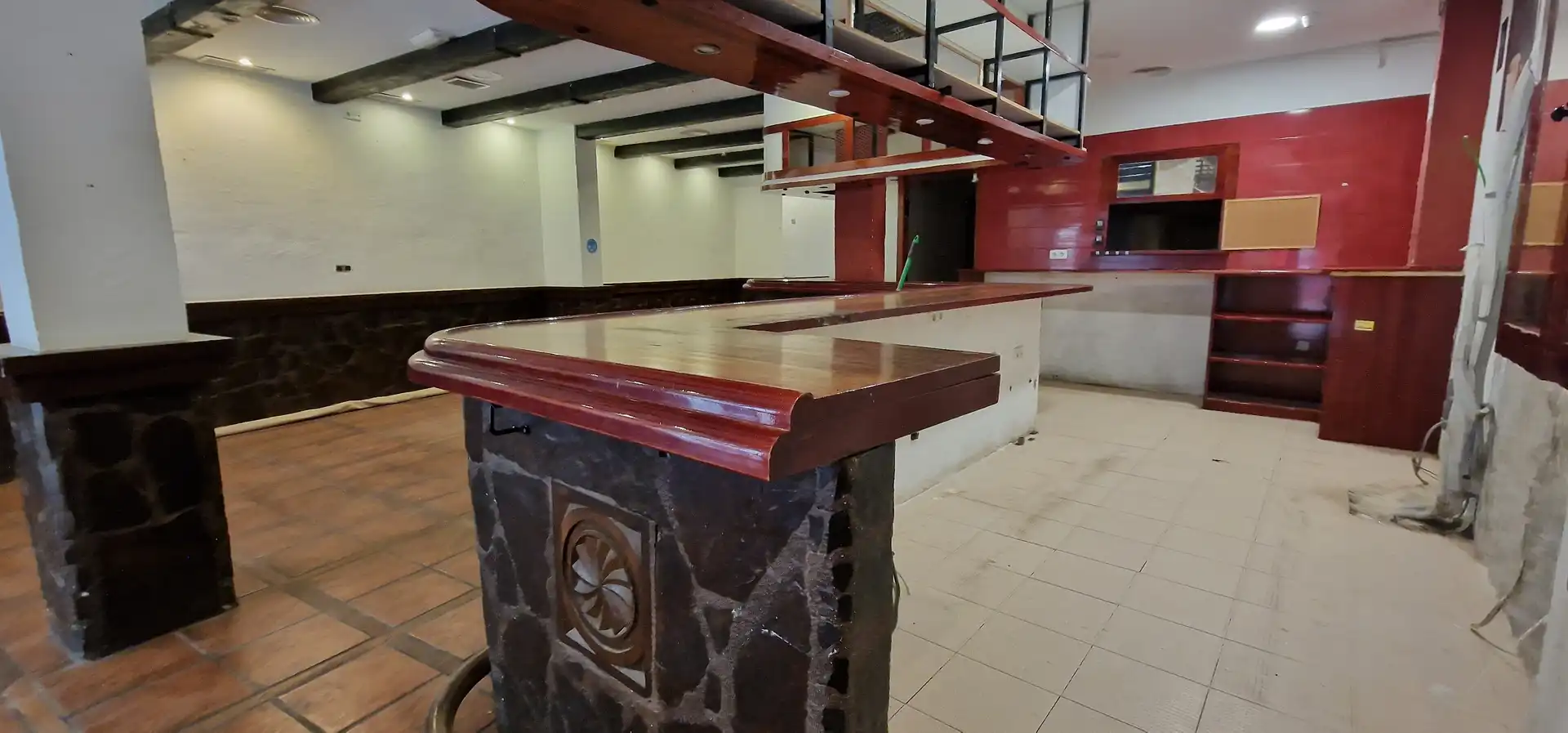 Commercial properties for sale in Lorca  with Air Conditioner